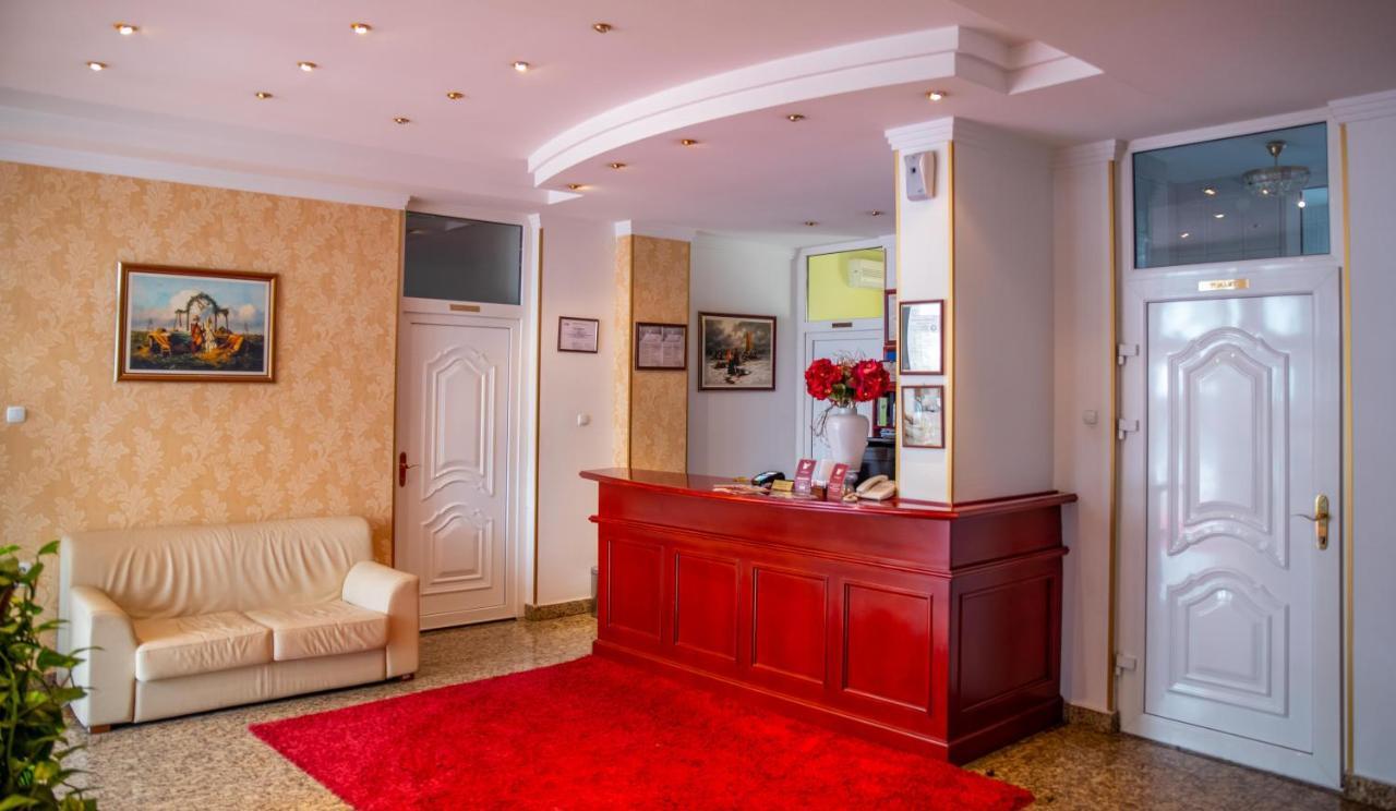 Hotel Integra Doboj Exteriör bild