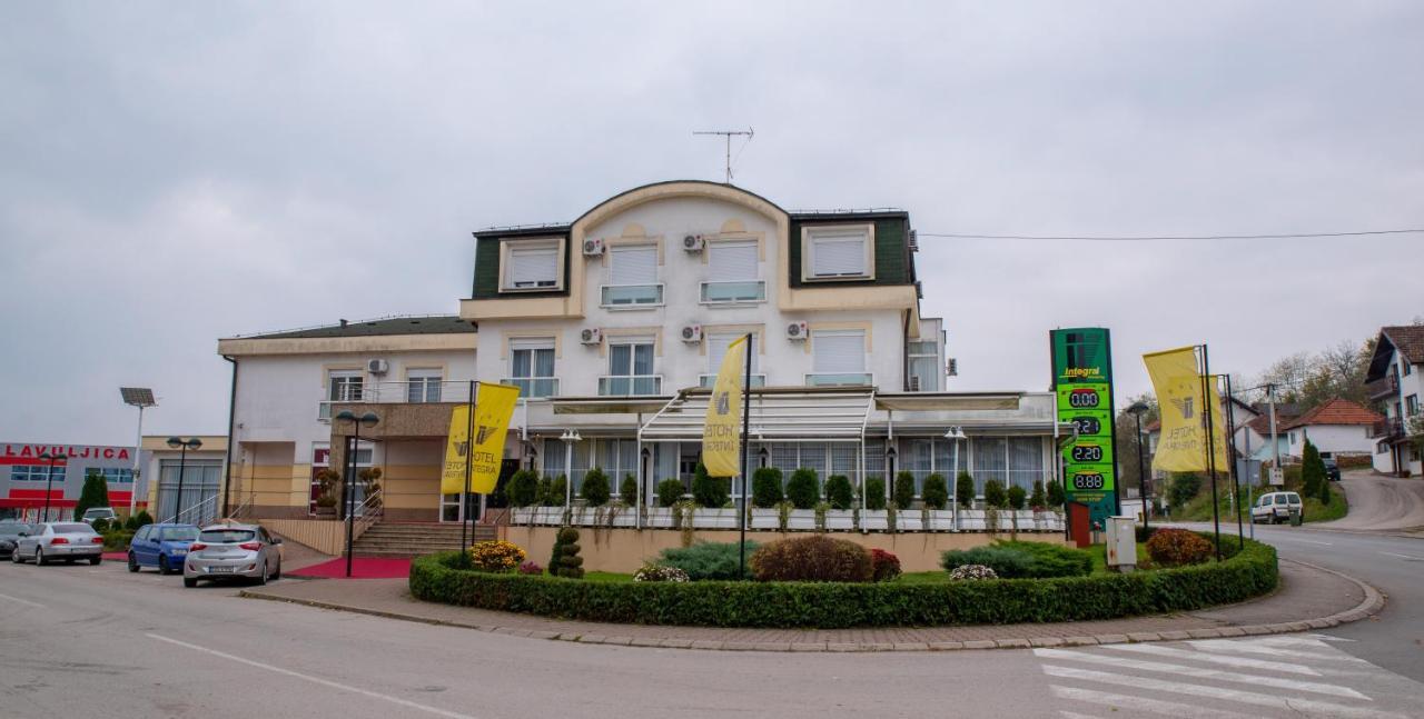 Hotel Integra Doboj Exteriör bild